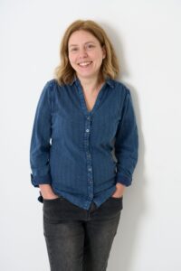 Head to knees photo of Tatiana Aitken